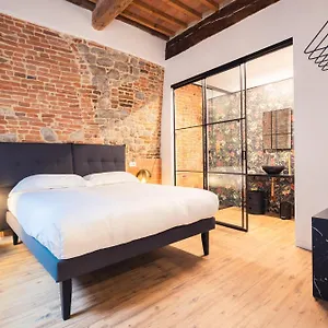  Hotel Design & Italy